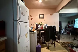 5210 Westover St, Houston, TX 77033 - Photo 5