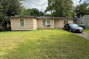 5210 Westover St, Houston, TX 77033 - Photo 1