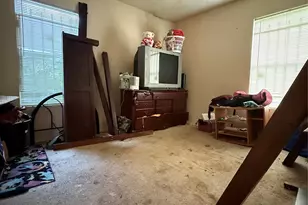 5210 Westover St, Houston, TX 77033 - Photo 7