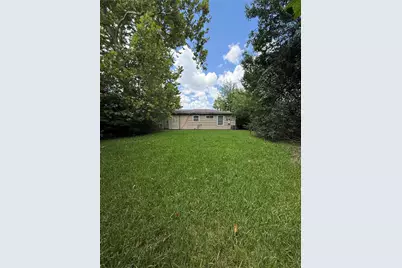 5210 Westover Street, Houston, TX 77033 - Photo 11
