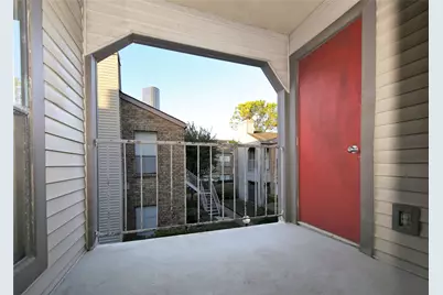 2025 Augusta #306, Houston, TX 77057 - Photo 5