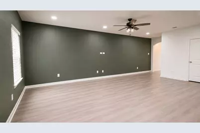 22107 Rocky Reserve Drive, Hockley, TX 77447 - Photo 9