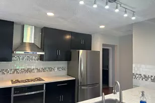 16334 Rancho Blanco Dr, Houston, TX 77083 - Photo 9