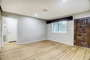 5814 Anaqua Dr, Houston, TX 77092 - Photo 3