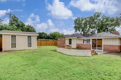 5814 Anaqua Drive, Houston, TX 77092 - Photo 17