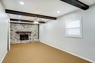 5814 Anaqua Dr, Houston, TX 77092 - Photo 9