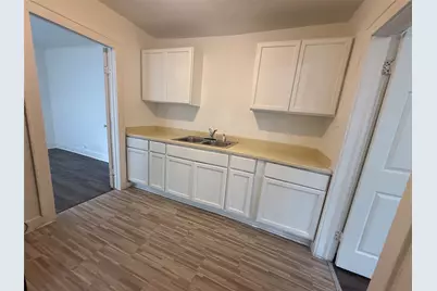 7002 Vandeman Street #5, Houston, TX 77087 - Photo 11