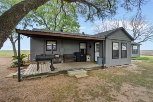 13339 Bj Dusek Rd, Wallis, TX 77485 - Photo 3