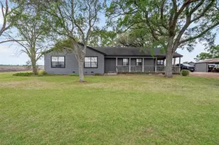 13339 Bj Dusek Rd, Wallis, TX 77485 - Photo 5