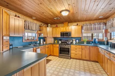 13339 Bj Dusek Road, Wallis, TX 77485 - Photo 15