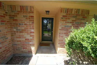 3107 Jenny Drive, Sugar Land, TX 77479 - Photo 3