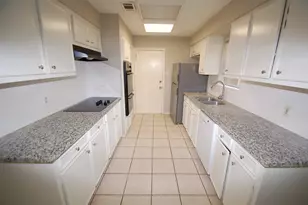 3107 Jenny Dr, Sugar Land, TX 77479 - Photo 7