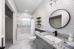 4103 New Orleans St, Houston, TX 77020 - Photo 13
