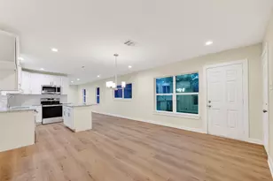 404 W Homan St, Baytown, TX 77520 - Photo 13