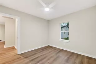 404 W Homan St, Baytown, TX 77520 - Photo 23