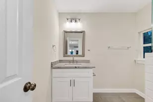 404 W Homan St, Baytown, TX 77520 - Photo 27