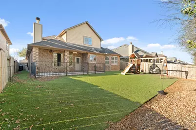 9722 Massanutten Lane, Richmond, TX 77469 - Photo 3