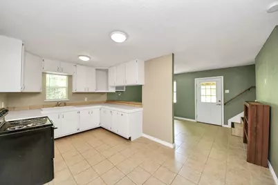 197 County Road 348, Cleveland, TX 77327 - Photo 31