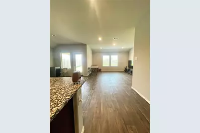 3923 Hawaiian Court, Baytown, TX 77521 - Photo 23