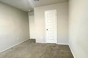 3923 Hawaiian Ct, Baytown, TX 77521 - Photo 19