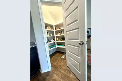 3923 Hawaiian Court, Baytown, TX 77521 - Photo 21