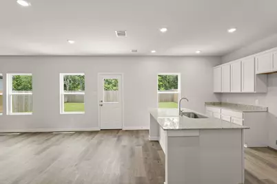 10719 Red Flagstone Drive, Conroe, TX 77306 - Photo 7