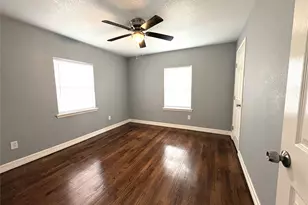 406 N Fig St, Sweeny, TX 77480 - Photo 29