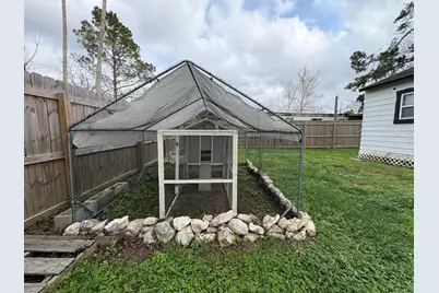 406 N Fig Street, Sweeny, TX 77480 - Photo 15