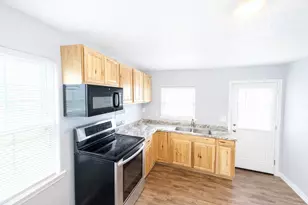 406 N Fig St, Sweeny, TX 77480 - Photo 23