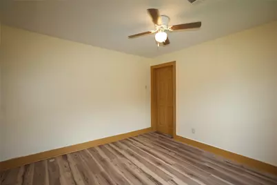 1337 3rd St, Hempstead, TX 77445 - Photo 15