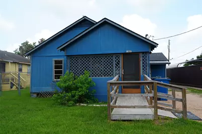 1337 3rd St, Hempstead, TX 77445 - Photo 1