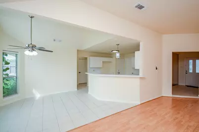 9502 Coast Bridge Street, Houston, TX 77075 - Photo 11