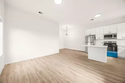 9709 Pelsey Street #B, Houston, TX 77029 - Photo 3