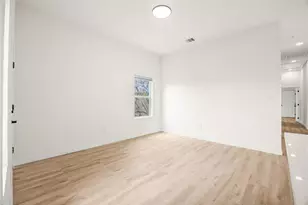 9709 Pelsey St, Houston, TX 77029 - Photo 5