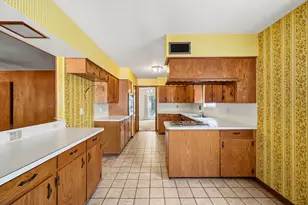 5442 Queensloch Dr, Houston, TX 77096 - Photo 15