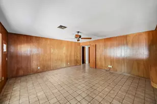 5442 Queensloch Dr, Houston, TX 77096 - Photo 19