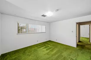 5442 Queensloch Dr, Houston, TX 77096 - Photo 31