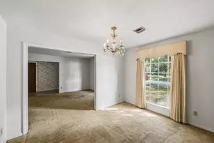 5442 Queensloch Dr, Houston, TX 77096 - Photo 9