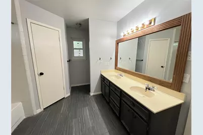 2919 Holly Green Drive, Houston, TX 77339 - Photo 15