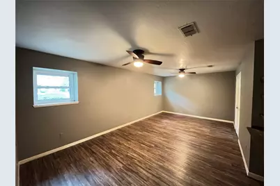 2919 Holly Green Drive, Houston, TX 77339 - Photo 7