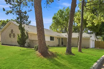 9223 Benning Drive, Houston, TX 77031 - Photo 3
