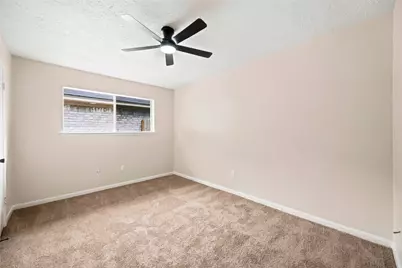 9223 Benning Drive, Houston, TX 77031 - Photo 15
