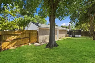 9223 Benning Dr, Houston, TX 77031 - Photo 27