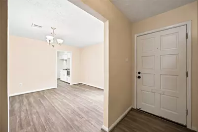 9223 Benning Drive, Houston, TX 77031 - Photo 5