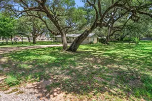 103 King Dr, Columbus, TX 78934 - Photo 31