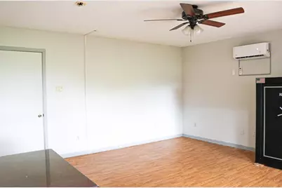 239 County Road 402, Danbury, TX 77534 - Photo 35