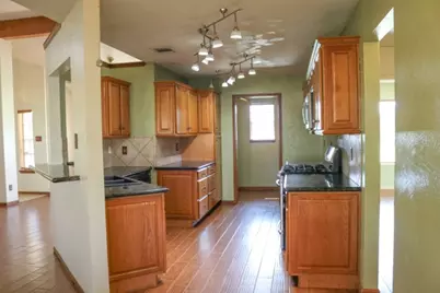 239 County Road 402, Danbury, TX 77534 - Photo 13