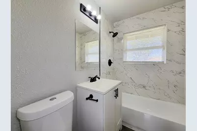 5815 Southseas Street, Houston, TX 77033 - Photo 29