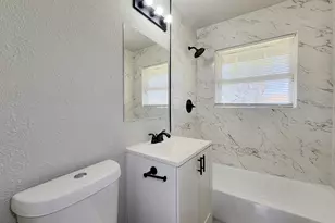 5815 Southseas St, Houston, TX 77033 - Photo 29