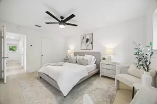7802 Gulfton St, Houston, TX 77036 - Photo 13